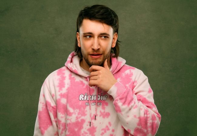 Elliot Steel comedian